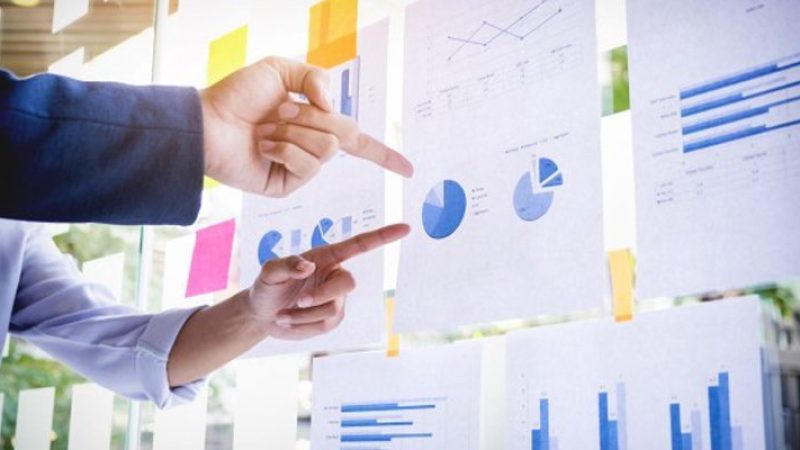 Benefits-of-working-with-marketing-consultants-1