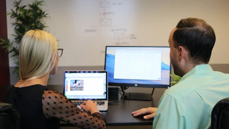 The Right Performance Marketing Agency