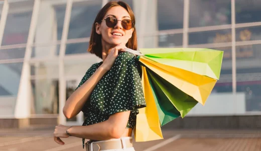 imgi_31_beautiful-short-hair-woman-2022-01-19-00-10-21-utc-scaled