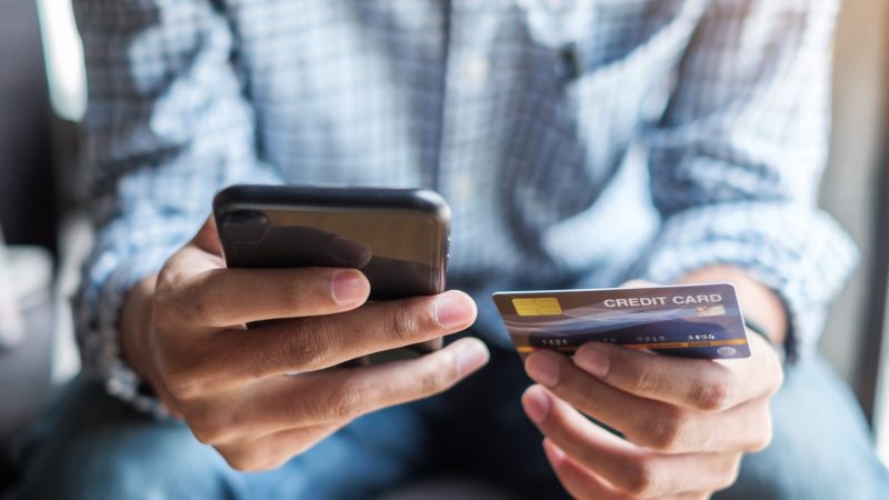 online-shopping-2022-11-07-22-06-51-utc-scaled-1